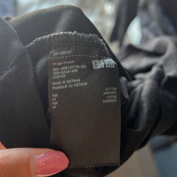 Uniqlo Black Mockneck Top - Picture 2 of 3